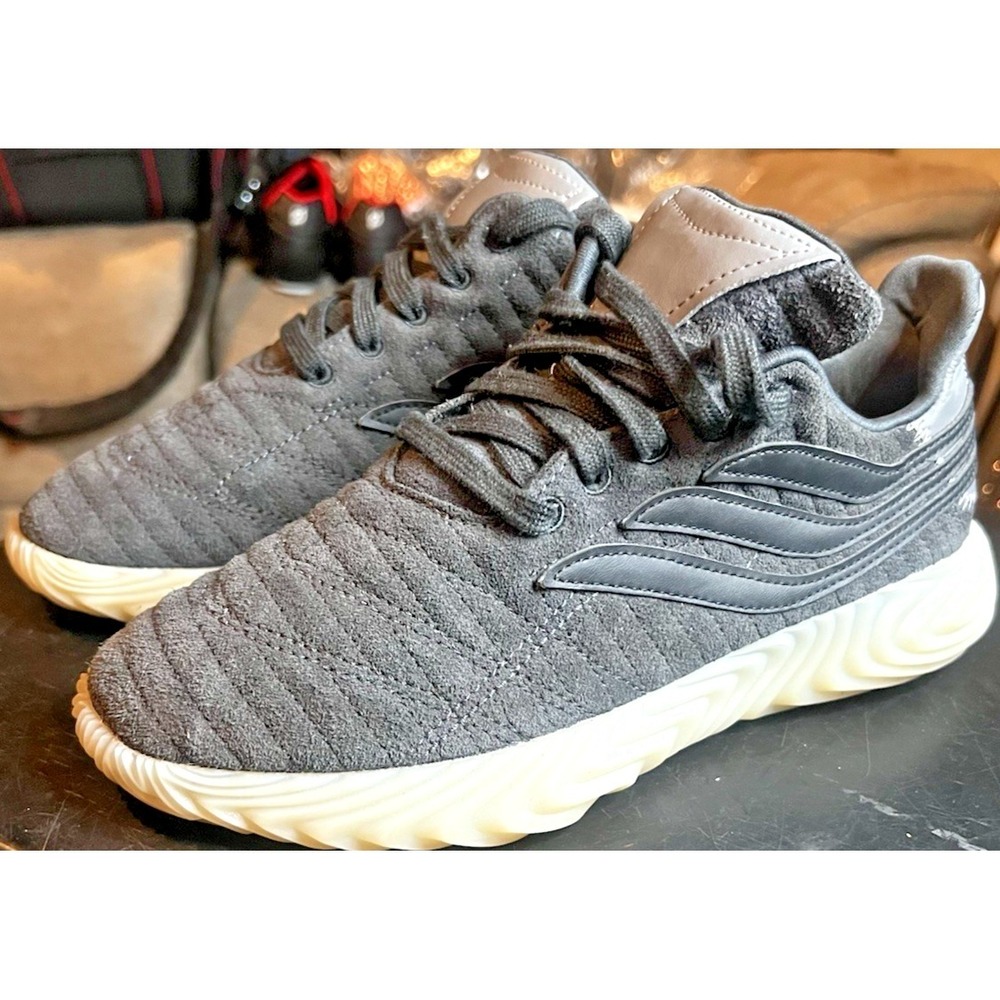 Adidas Sobakov Men's Size 5.5 Shoes Sneakers Athletic Casual Carbon Gum Sole
